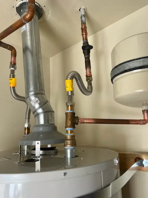 Water heater installation and plumbing repair in New Springfield